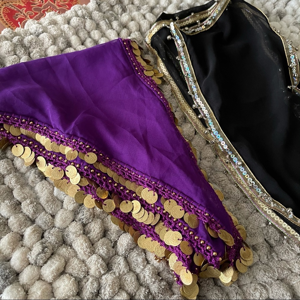 2 Belly dancing scarves